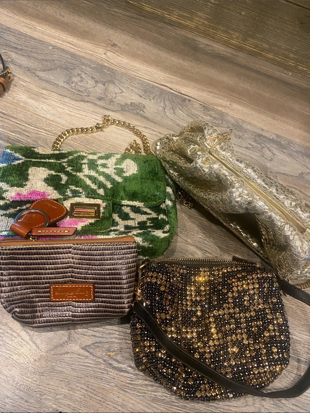 Purse lot